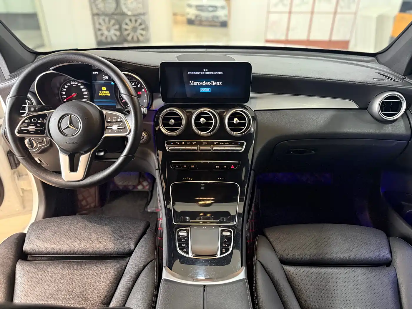 Mercedes-Benz GLC 2020 GLC 260 L 4MATIC Dynamic фото 10