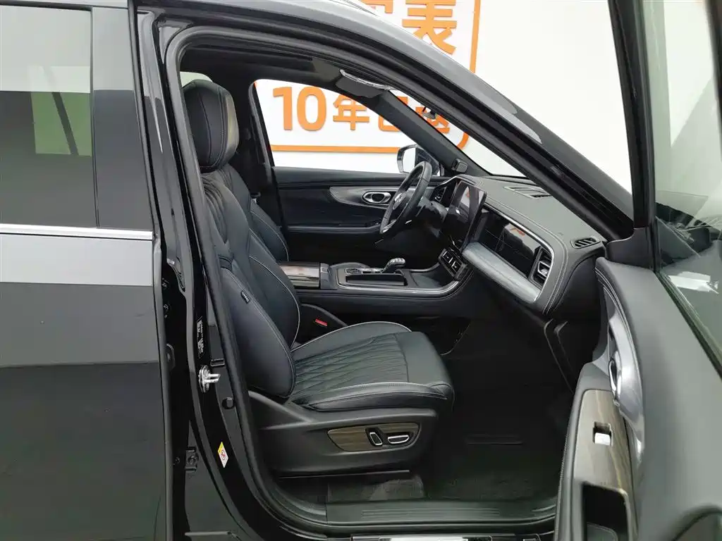 GAC Trumpchi Trumpchi GS8 2022 Pilot Series 2.0TGDI 2WD Premium Edition (7-Seater) фото 23