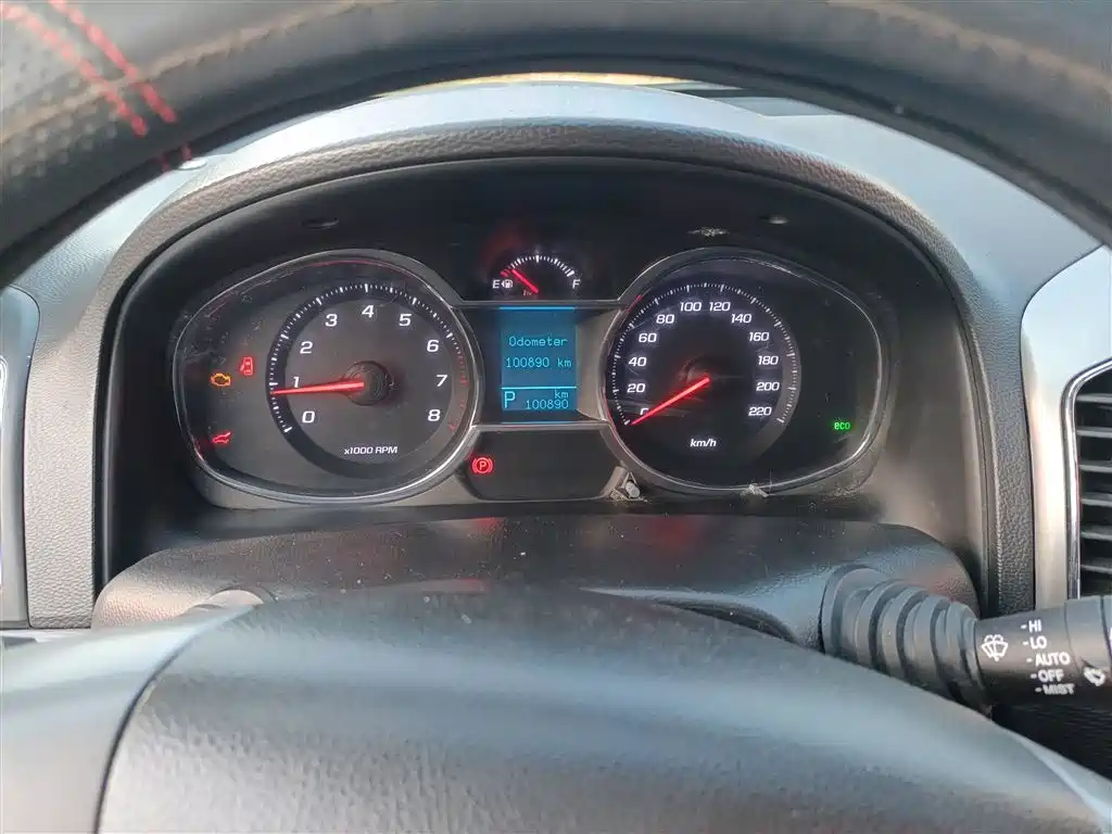 Chevrolet Captiva 2015 2.4L 2WD Urban Edition 5-seater фото 11
