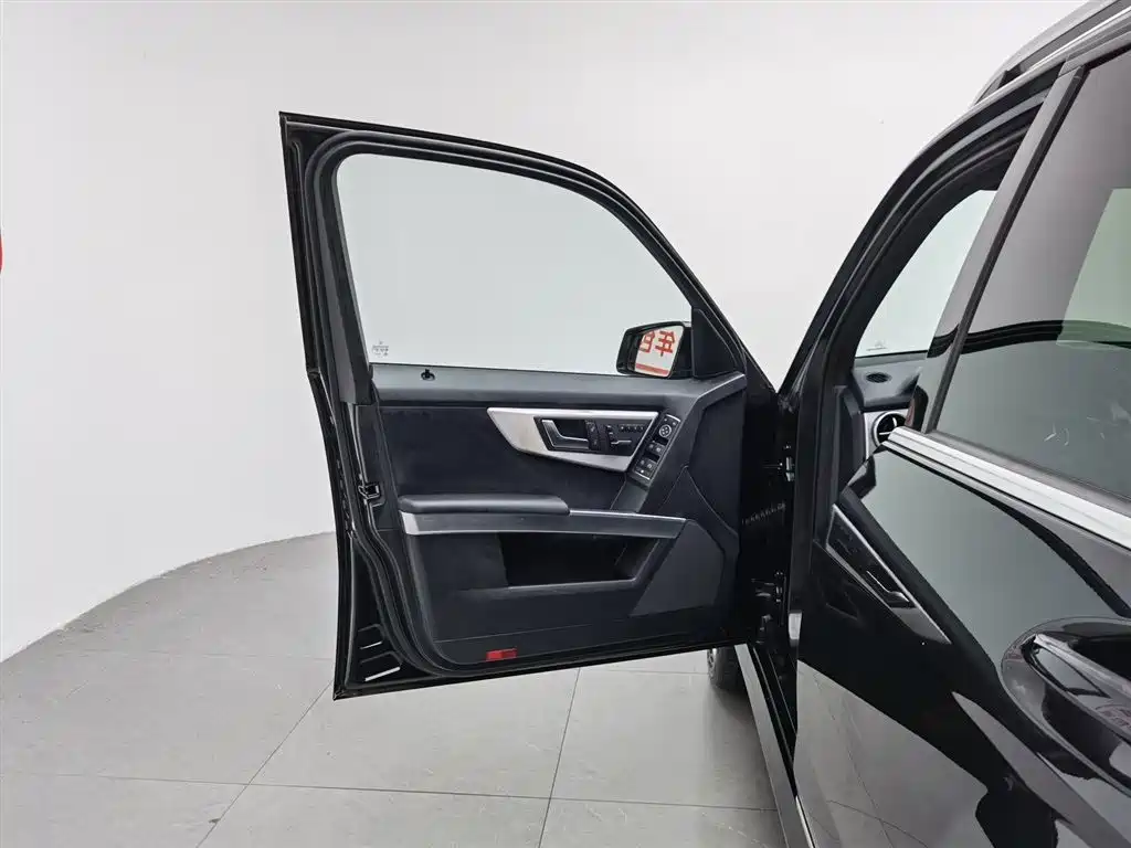 Mercedes-Benz GLK-Class 2015 GLK 260 4MATIC Dynamic Ultimate Edition фото 8