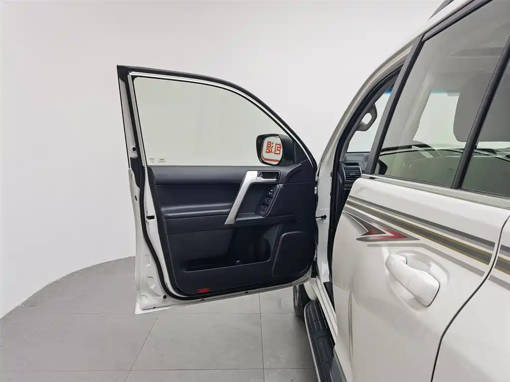 Toyota Prado 2018 3.5L Auto TX-L фото 8