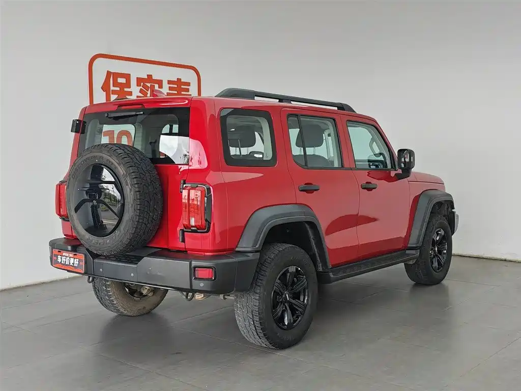 Tank 300 2021 Off-road Edition 2.0T Challenger фото 2