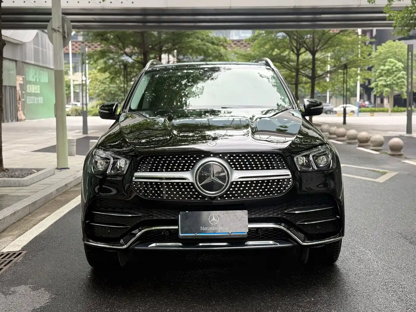 Mercedes-Benz GLE 2020 Facelift GLE 350 4MATIC Fashion Special Edition фото 2