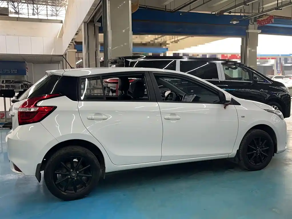 Toyota YARiS L Zhi Xuan 2016 Facelift 1.5E CVT Charming Edition фото 25