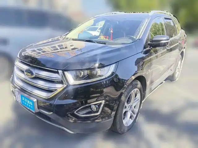 Ford Edge 2018 EcoBoost 245 2WD Premium Type 7-seater China VI — фото 1