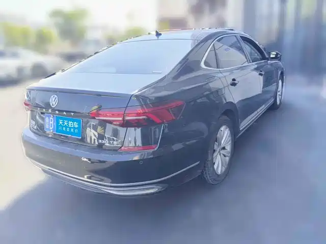 Volkswagen Passat 2019 330TSI Elite Version China VI — фото 2