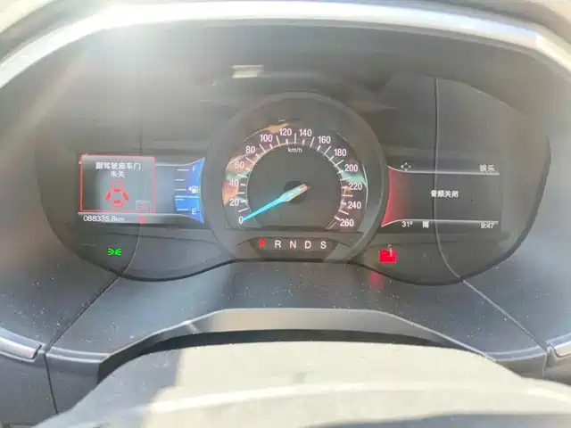 Ford Edge 2018 EcoBoost 245 2WD Premium Type 7-seater China VI — фото 4