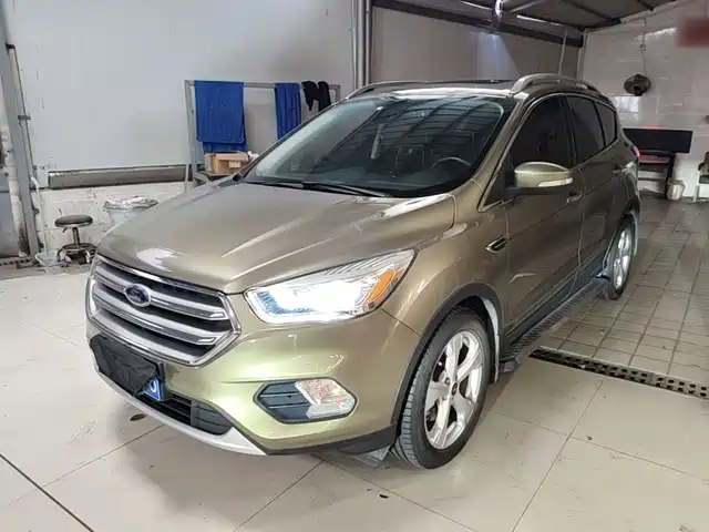  Ford Ford Kuga 2017 EcoBoost 245 AWD Platinum
