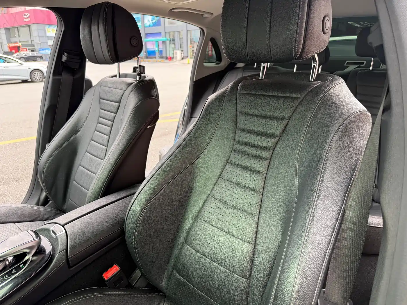 Mercedes-Benz E-Class 2017 E 200 L 4MATIC фото 29