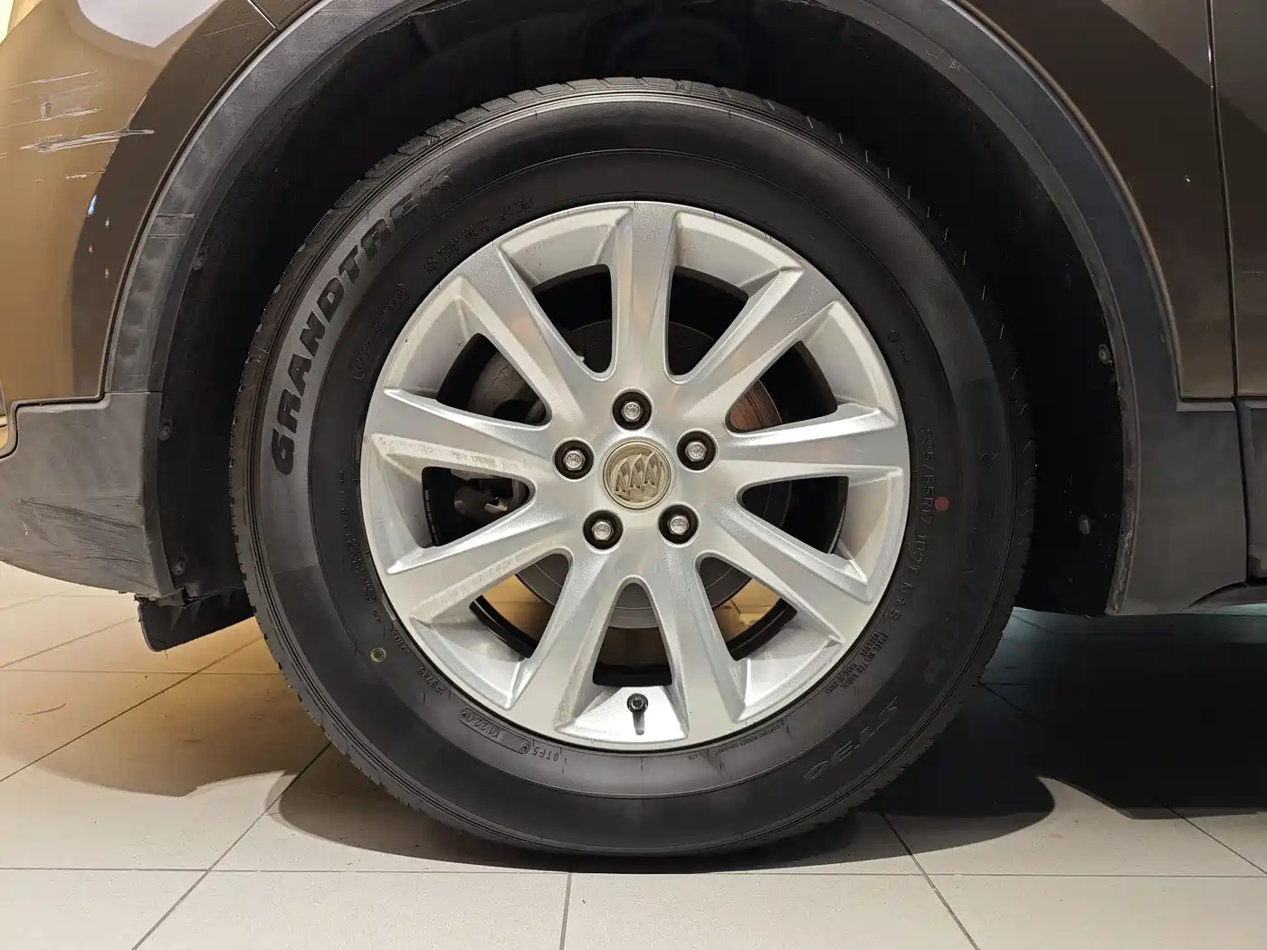 Buick Envision Plus 2018 20T 2WD Leading фото 5