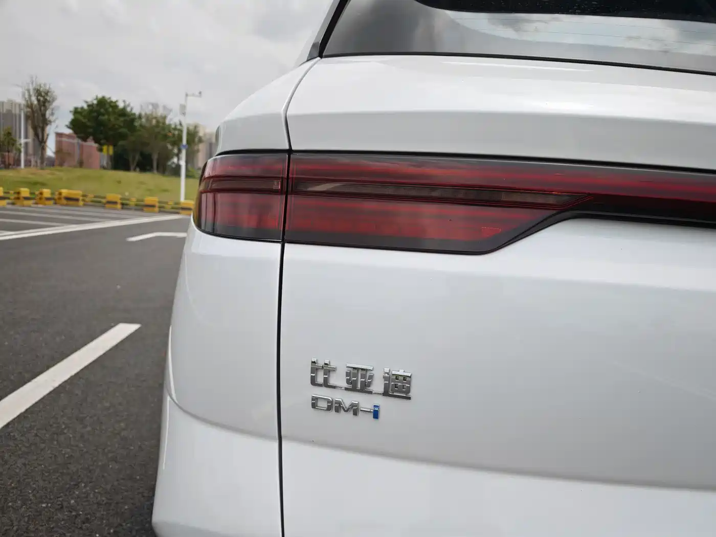 BYD Song Pro New Energy 2023 Champion Edition DM-i 110KM Surpassing Type фото 38