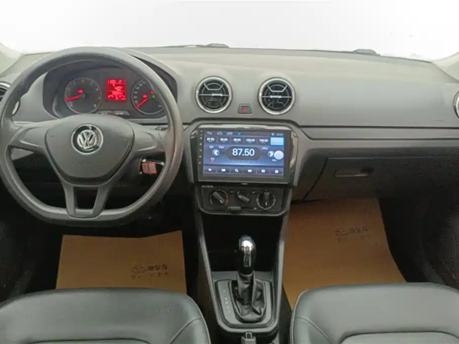 Volkswagen Jetta 2017 1.5L Automatic Fashion фото 12