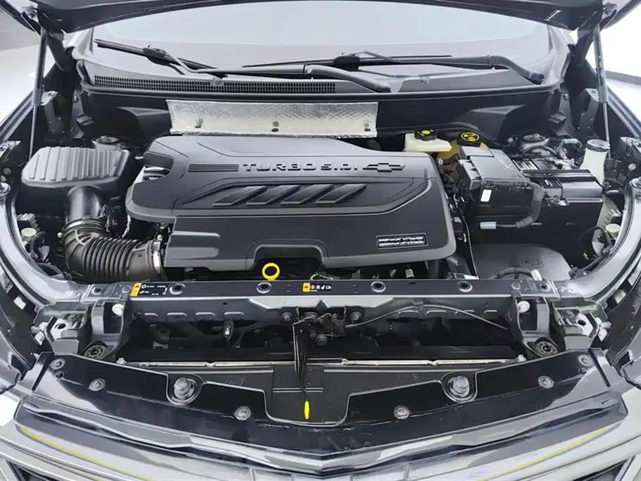 Chevrolet Equinox 2021 550T RS Smart Tuojie Edition фото 10