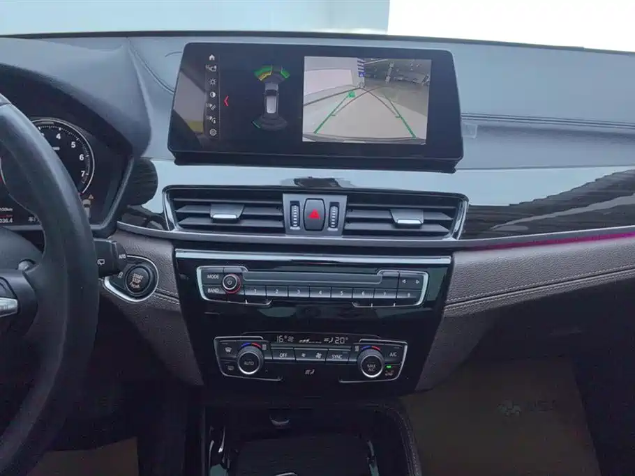 BMW X1 2022 xDrive25Li Premium фото 13