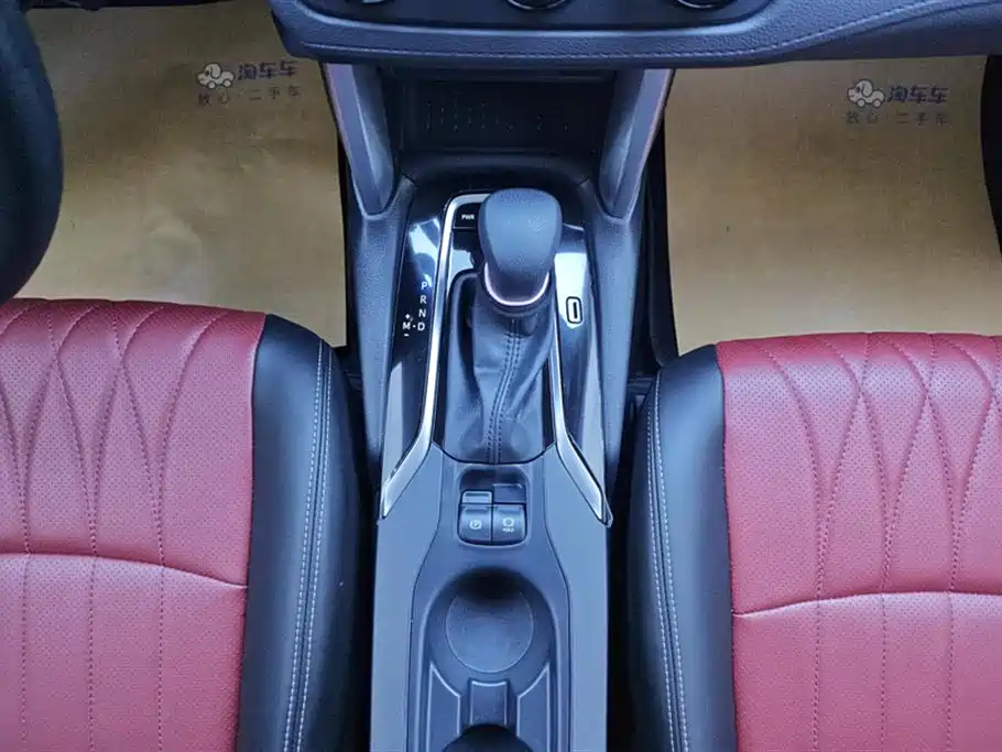 Toyota Corolla Cross 2024 Model 2.0L Pioneer Edition фото 16