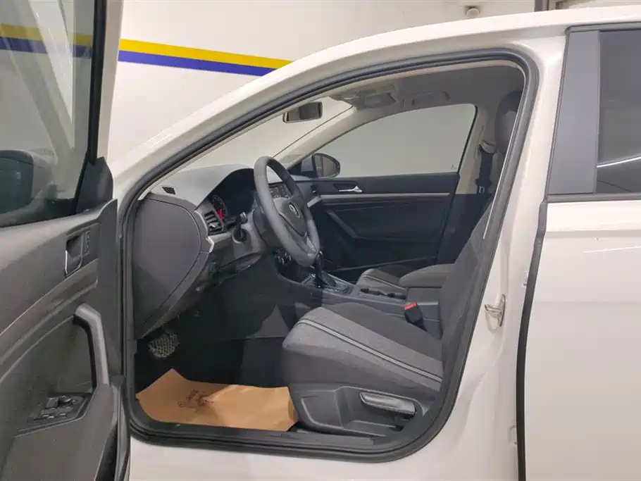 Volkswagen Lavida 2019 1.5L Automatic Trend Edition China VI фото 9