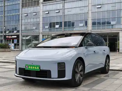Li Auto i8