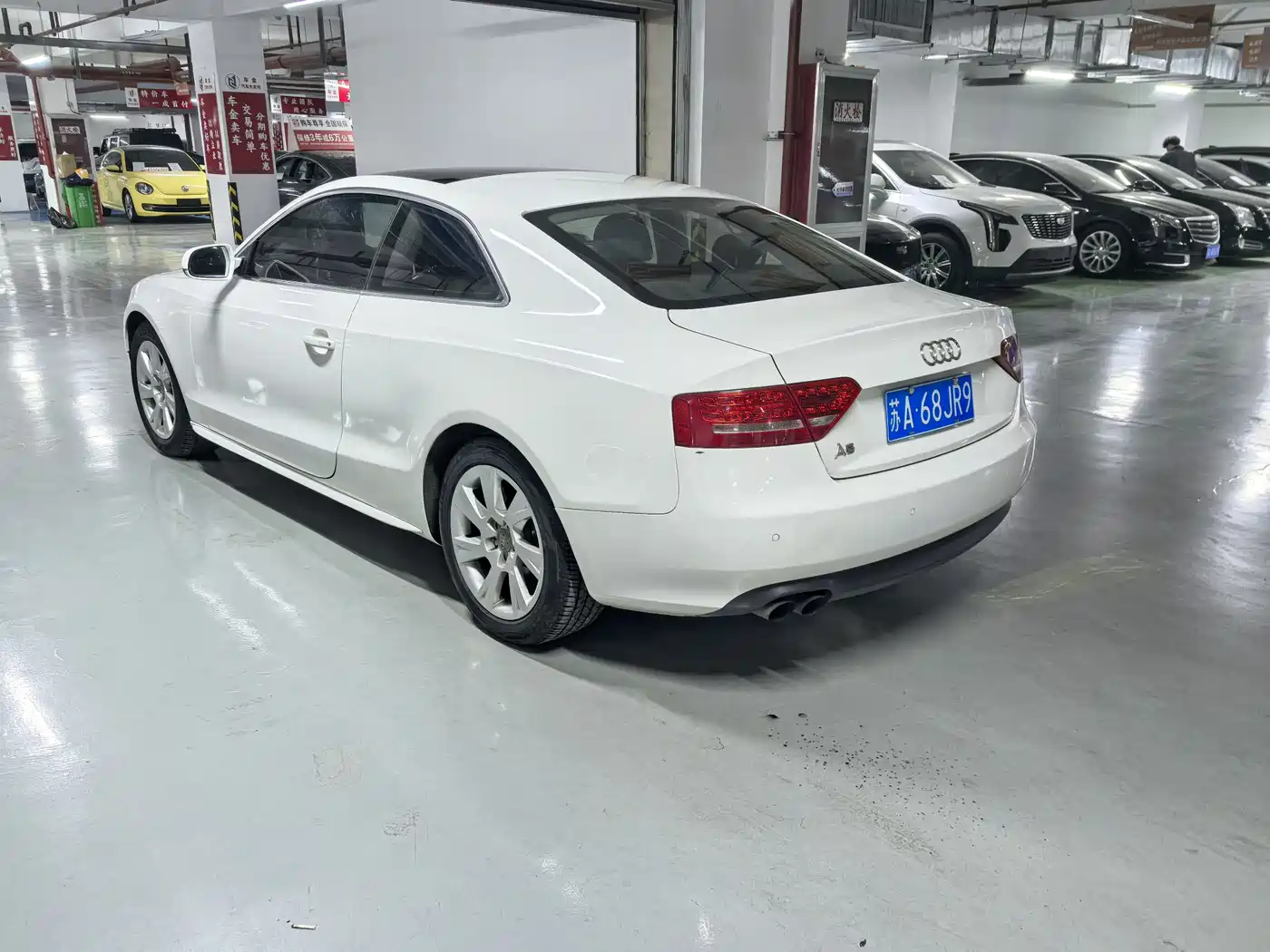 Audi A5 (Import) 2010 2.0TFSI Coupe фото 6