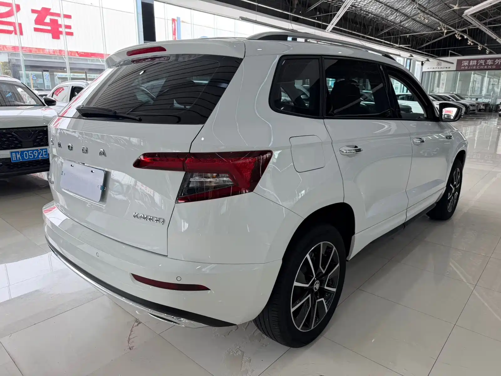 صورة 13 - Škoda Karoq