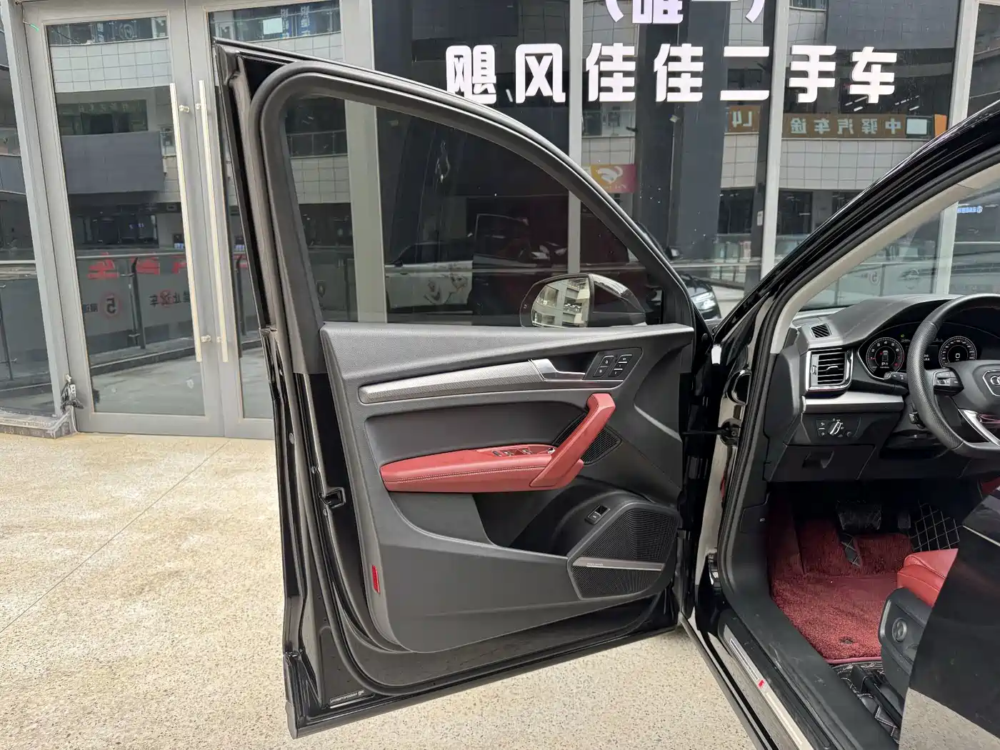 Audi Q5L, миниатюра 10