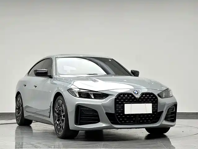 BMW 4 Series 2024 430i Gran Coupe M Sport Shadowline Package — фото 2