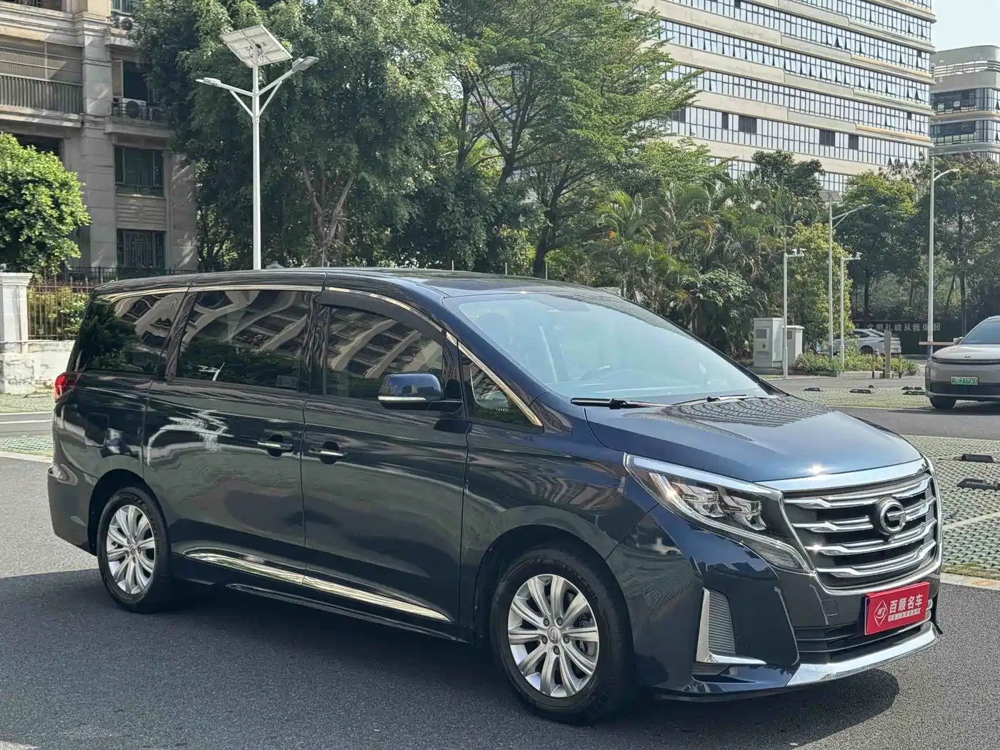 GAC TRUMPCHI M8