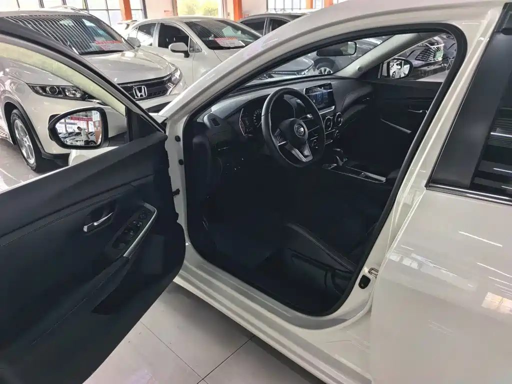 Nissan SYLPHY, миниатюра 17