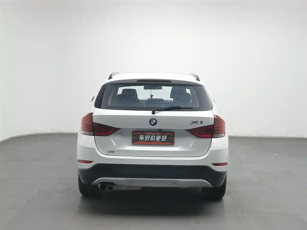 BMW X1 2015 Model sDrive18i Fashion Advanced Edition фото 4