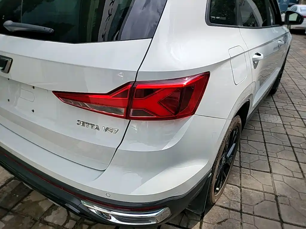 Фото 8 - Jetta VS7
