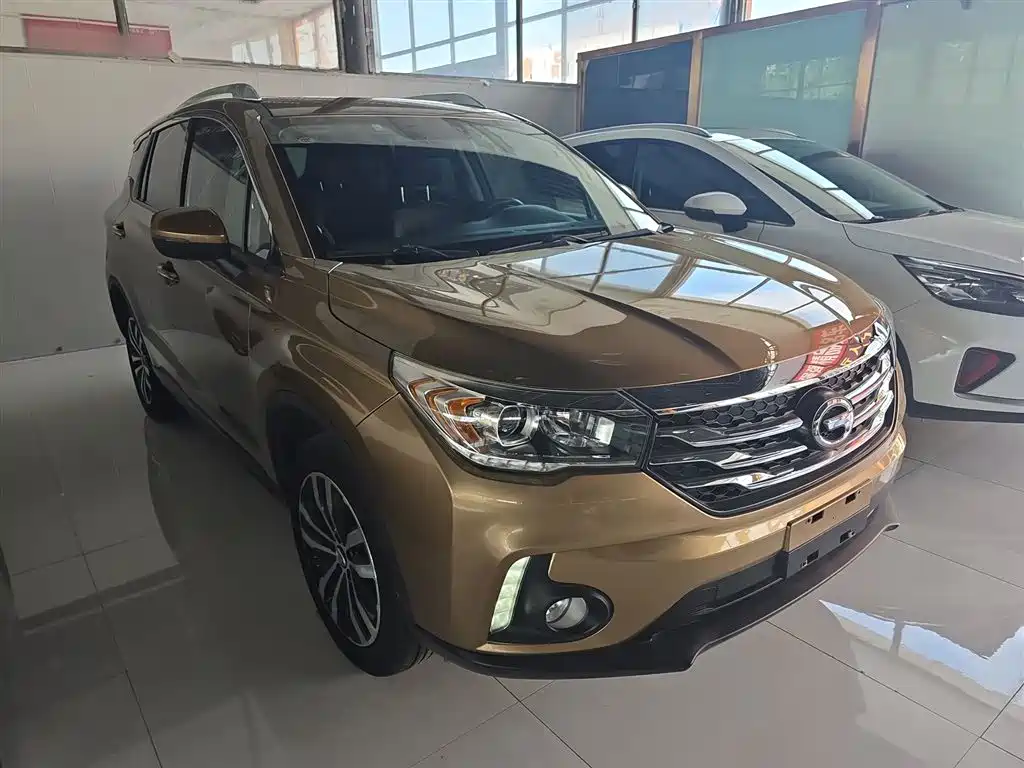 GAC Trumpchi Trumpchi GS4 2015 200T G-DCT Luxury Edition фото 4