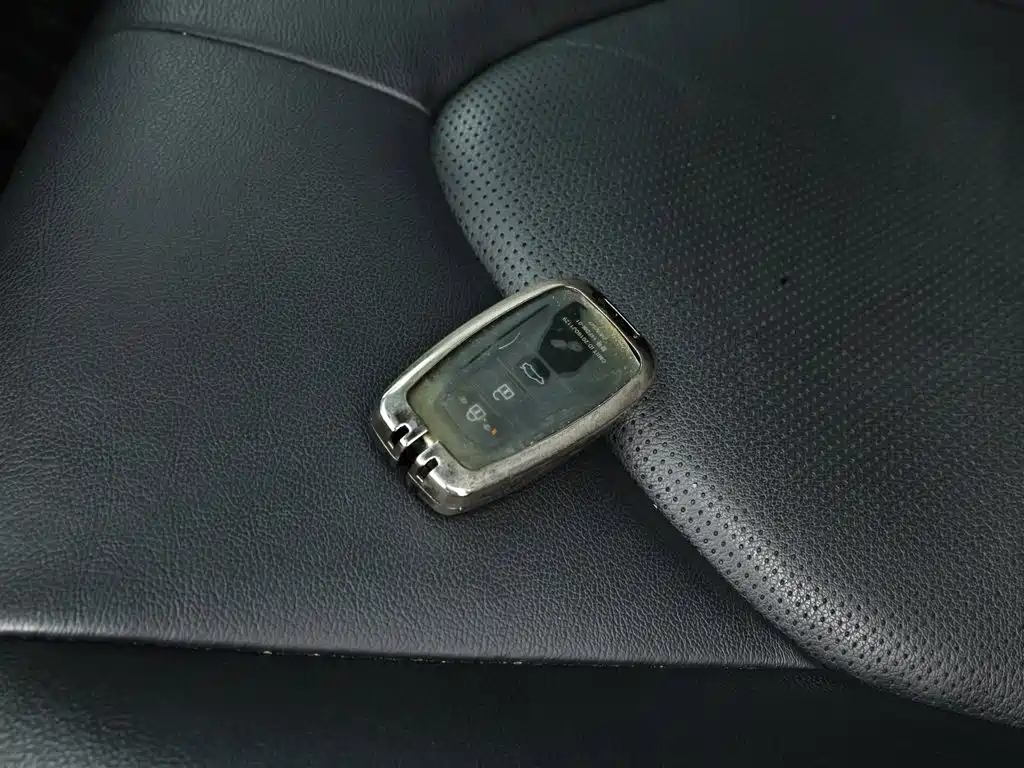 Toyota Camry 2022 2021 2.0G Luxury Edition