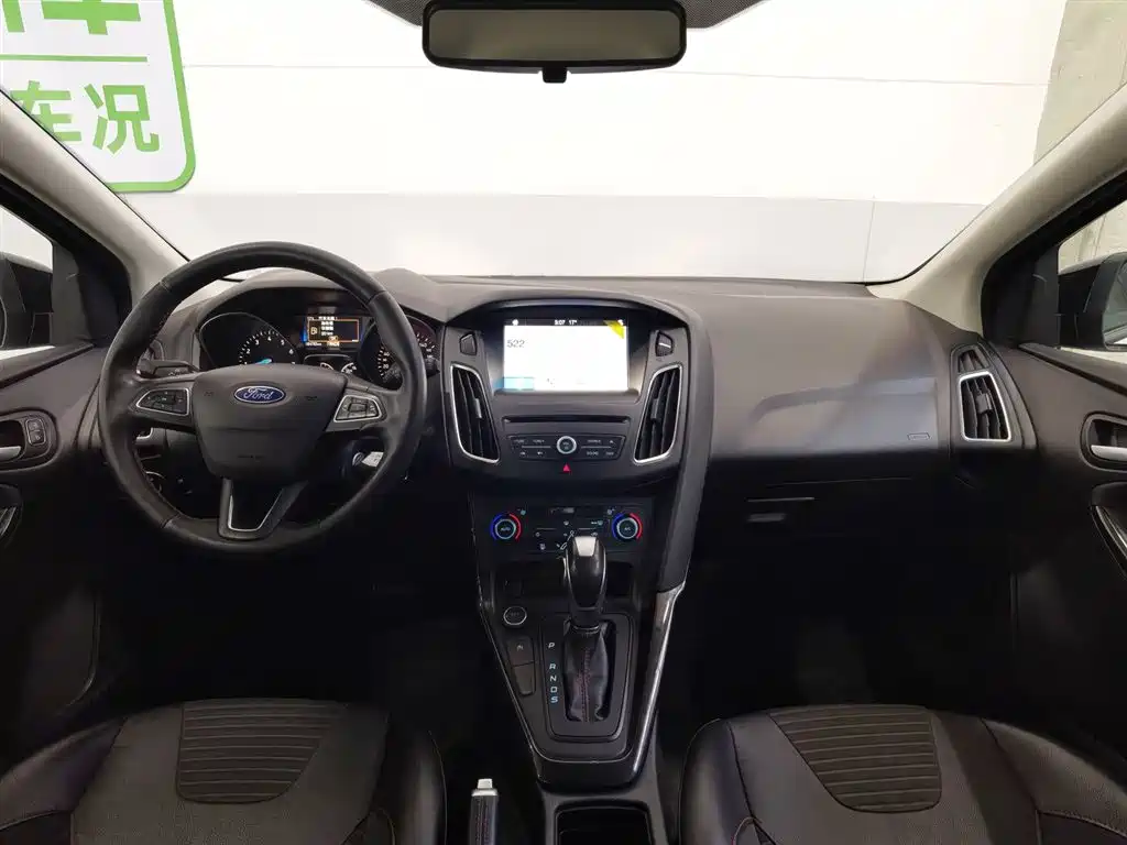 Ford Focus 2017 1.5T CTCC White-Black Limited Edition фото 5