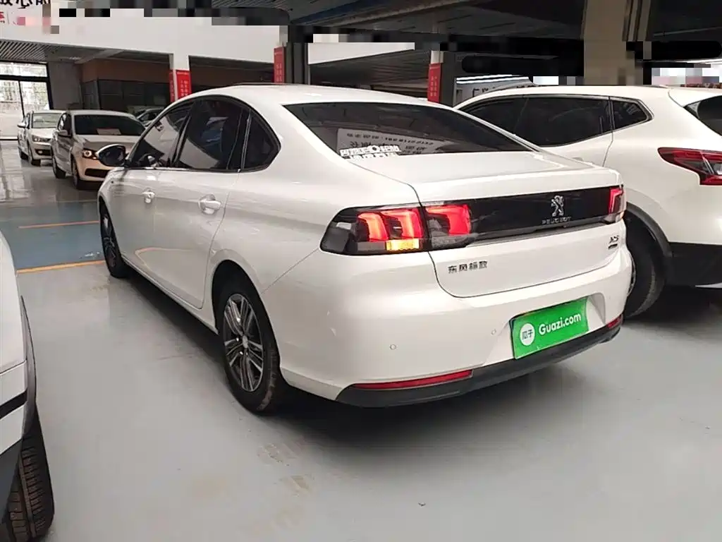 Peugeot 308 2019 230THP Automatic Luxury Edition China VI фото 5