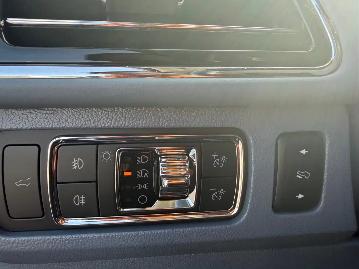 Lincoln Navigator 2024 2022 3.5T Presidential Edition