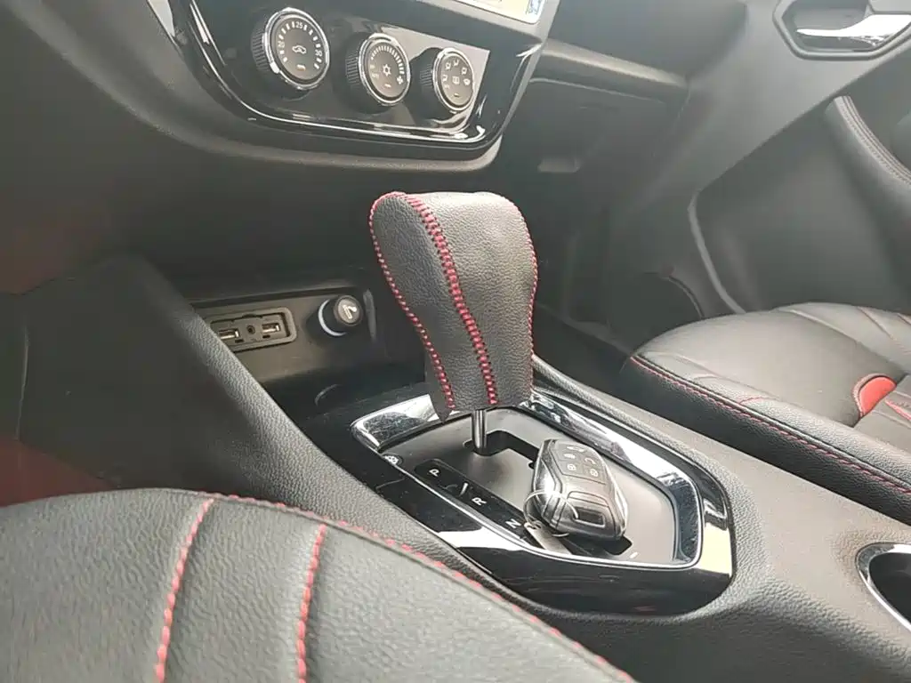 Soueast DX3 2018 2018 1.5T CVT Premium