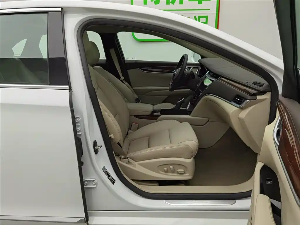 Cadillac XTS 2017 28T Elite фото 23