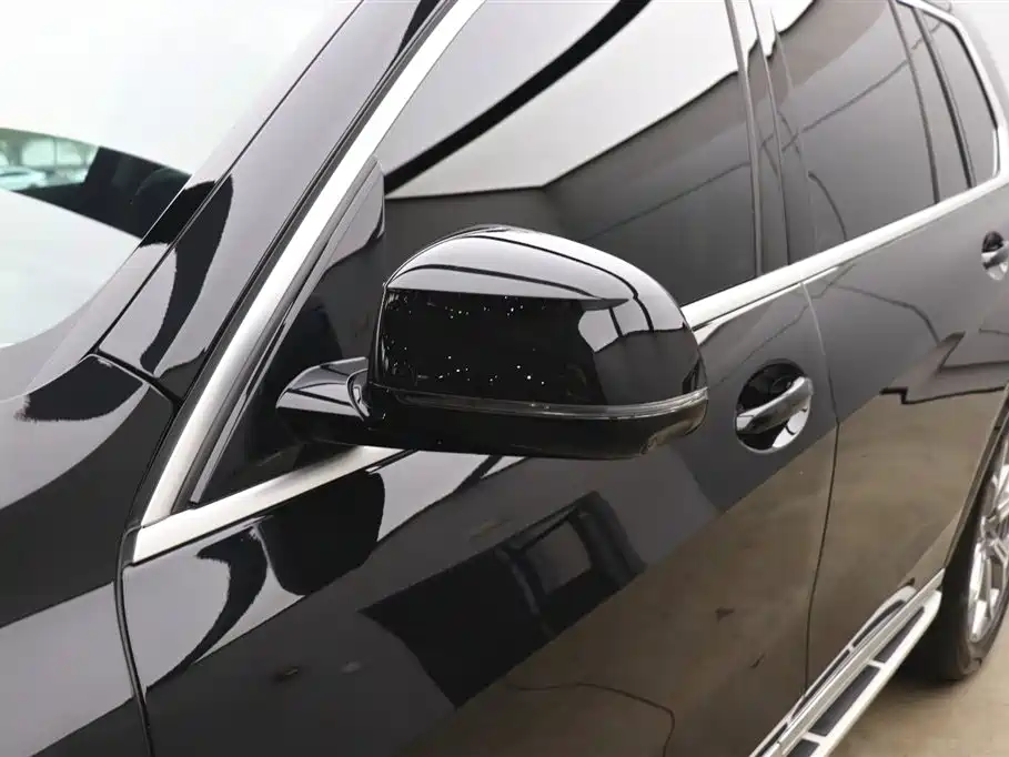 BMW X7 2023 xDrive40i Leading Luxury Package фото 30