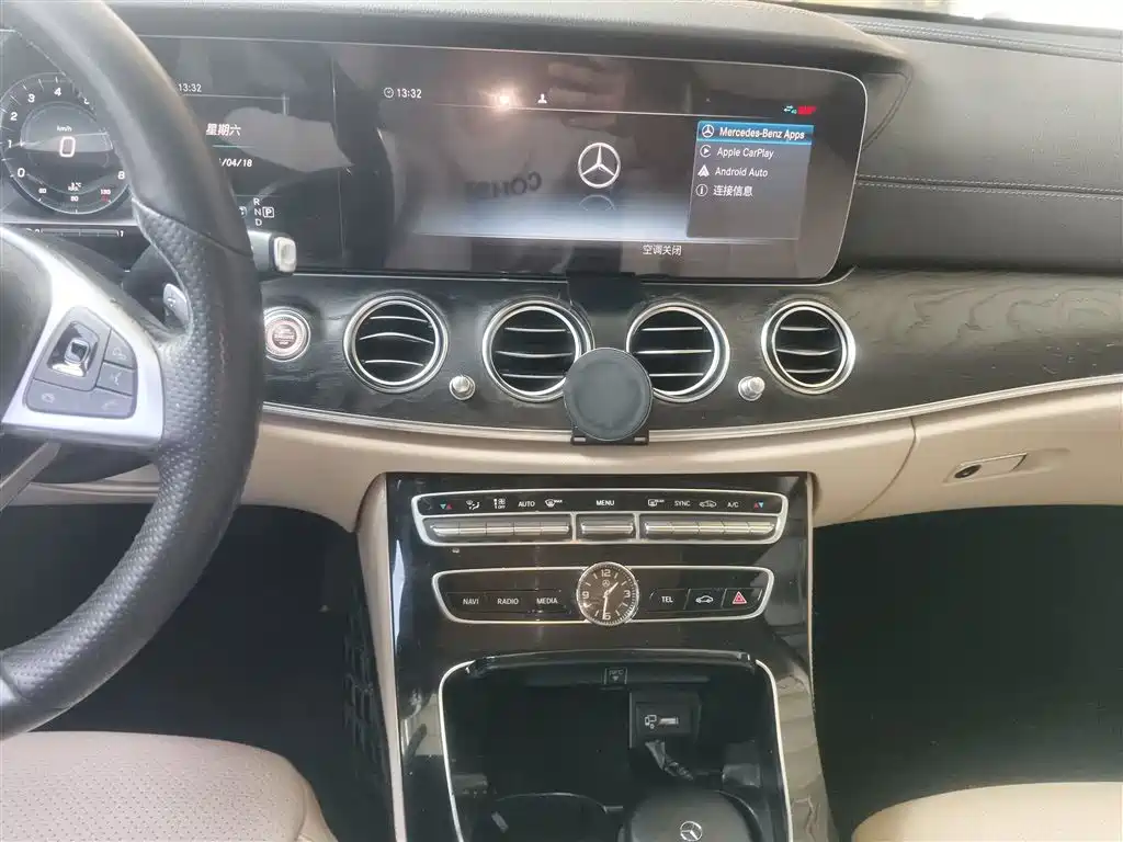 Mercedes-Benz E-Class 2017 E 300 L Sport Luxury фото 13