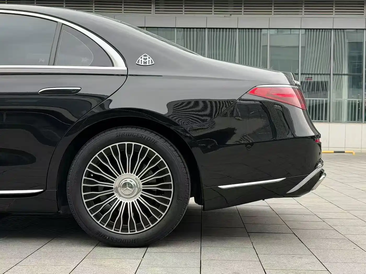 Mercedes-Benz S-Class 2023 Model S 400 L Business Edition фото 8