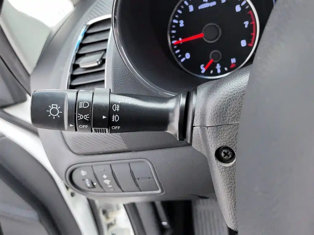 Kia K3 2016 1.6L Manual GL фото 21