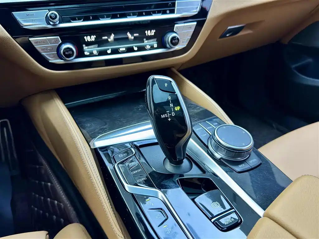 BMW 6 Series GT 2023 2022 Model 630i M Sport Package