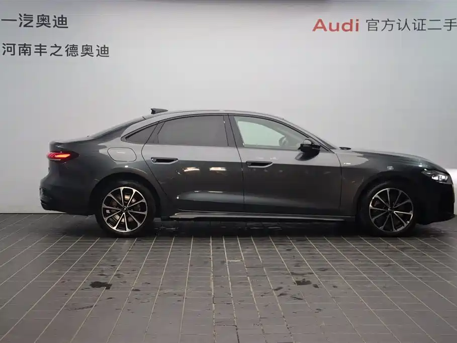 Audi A5L 2025 2.0T Sport Edition Plus фото 3