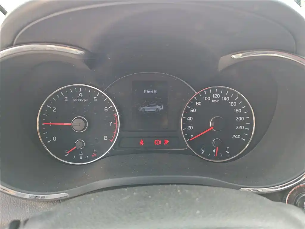 Kia K3 2017 1.6L Automatic 15th Anniversary Special GLS фото 4