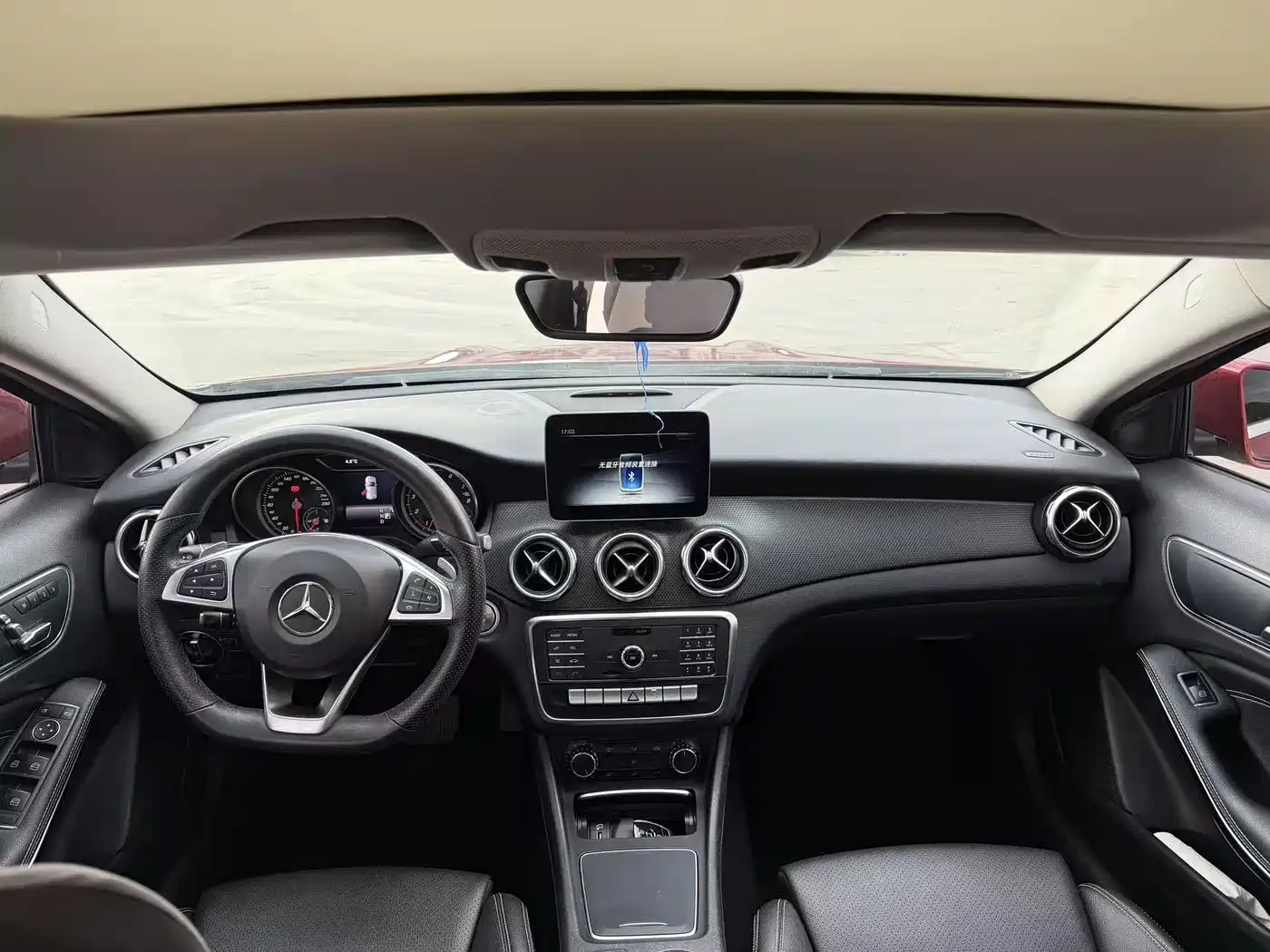 Mercedes-Benz GLA 2019 GLA 200 Dynamic фото 9