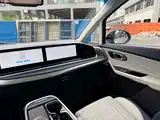 Фото 8 - Maxus Maxus G90