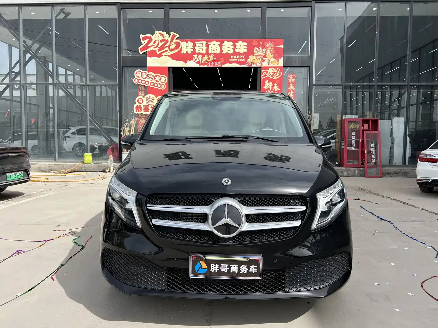 MERCEDES-BENZ V CLASS