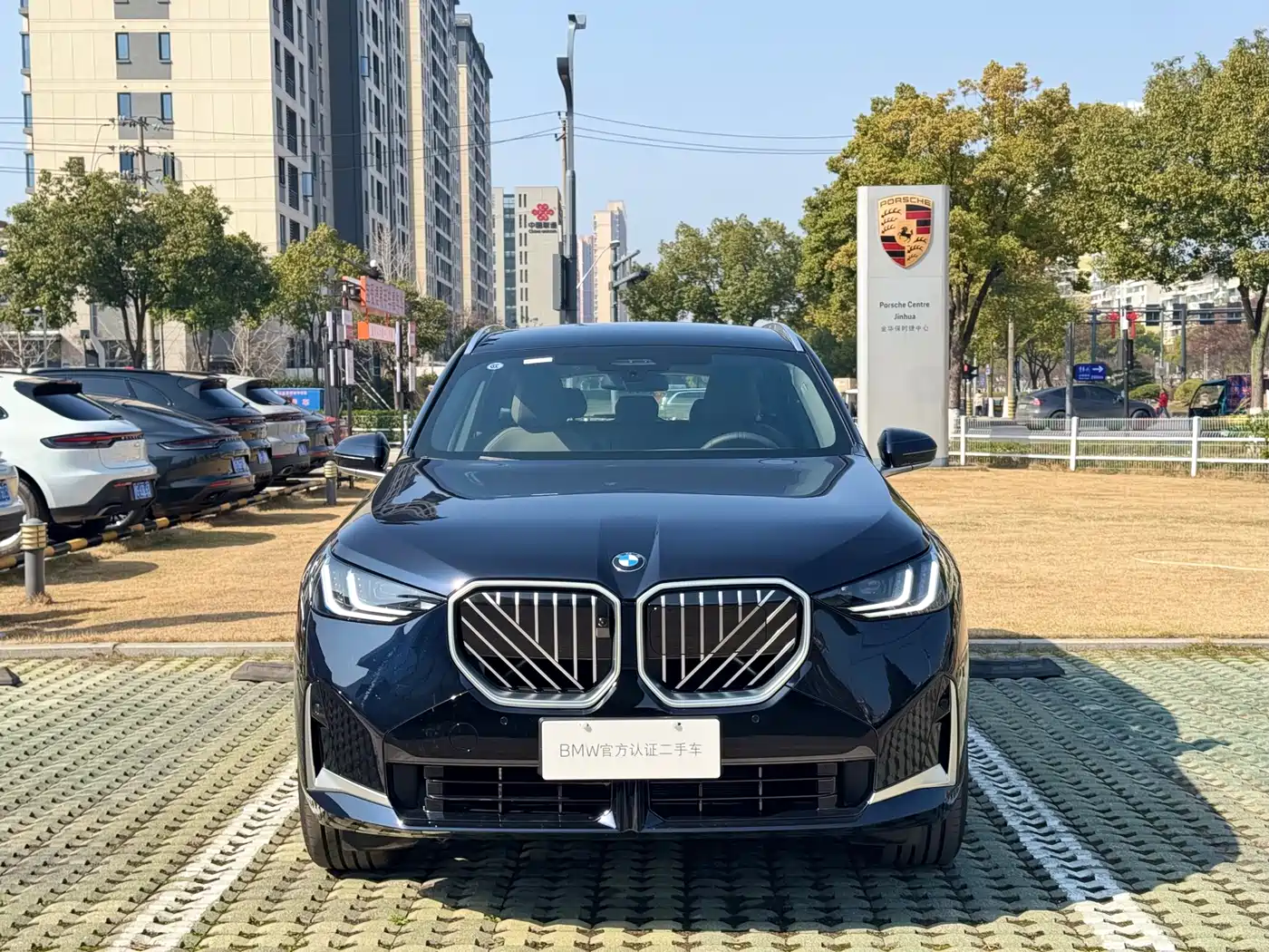BMW X3 2025 xDrive30L Premium M Sport Package фото 2