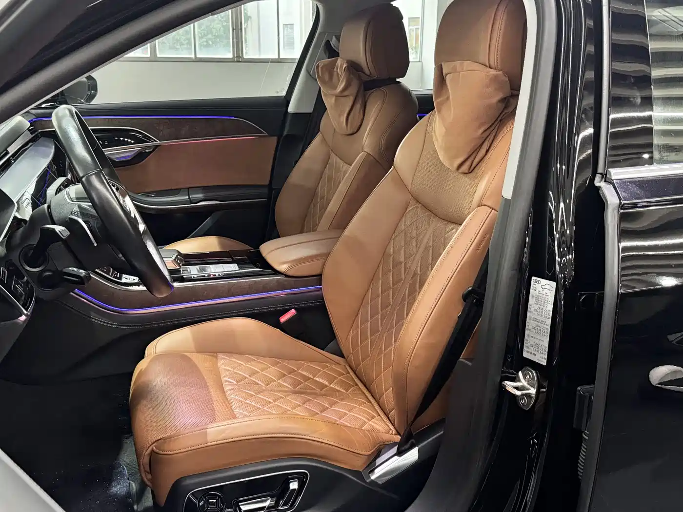 Audi A8 2023 A8L 50 TFSI quattro Premium фото 10