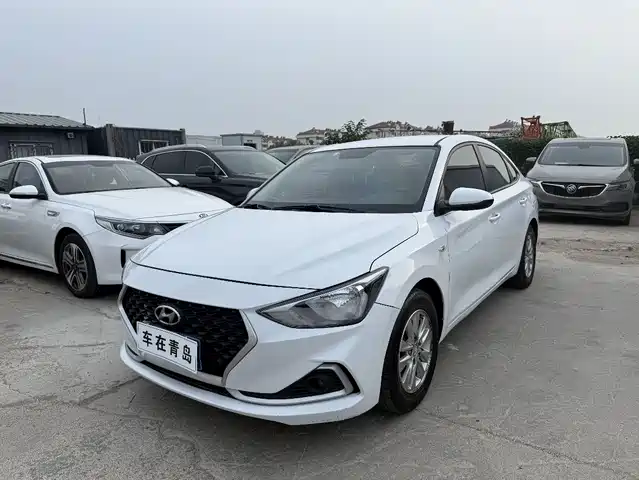  Hyundai Elantra 2018 1.6L Automatic Pleasing Edition GL China VI