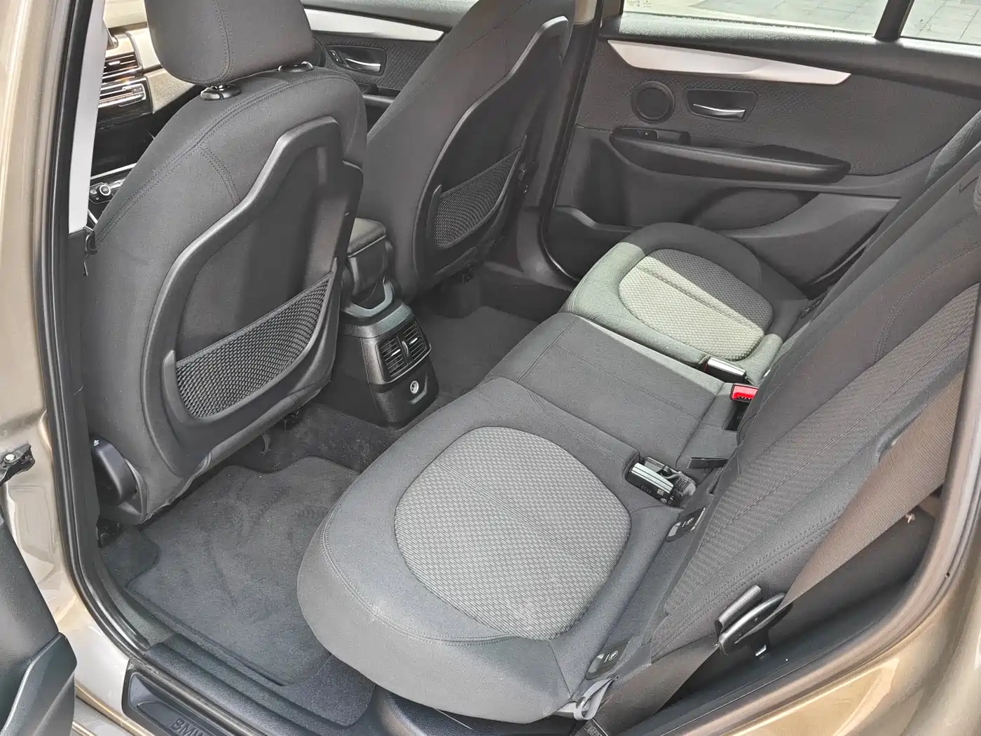 BMW 2 Series Gran Tourer 2017 2015 218i Leading